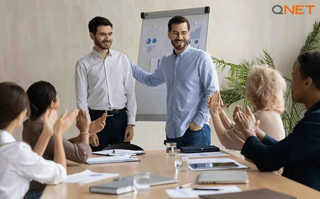 A team member being appreciated