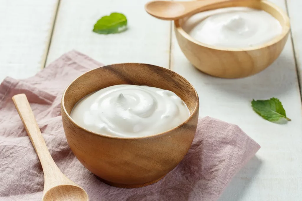 6 immunity-boosting foods you need to add to your diet today: image 6 Immunity-boosting foods: an image of Greek yogurt in a bowl